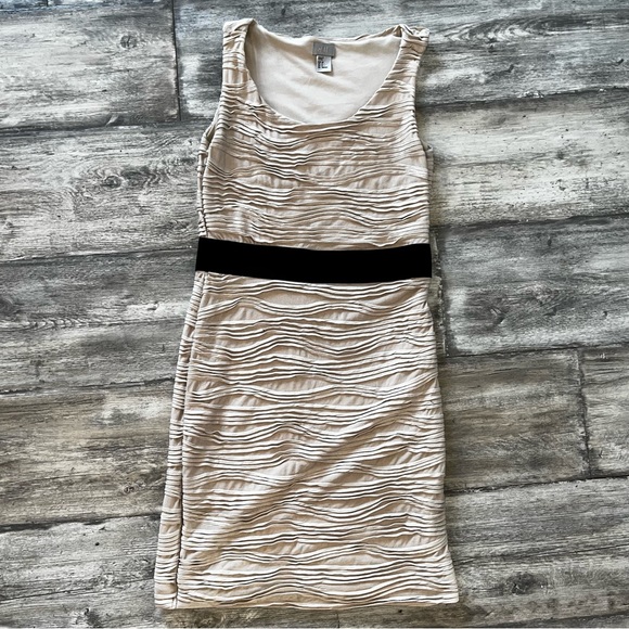 H&M Dresses & Skirts - Sleeveless Dress By H&M